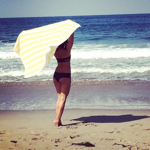 MIKOH NEOPRENE BANDEAU TOP AND HIPSTER BOTTOMS BLACK XS - sold as set! - Picture 8 of 8